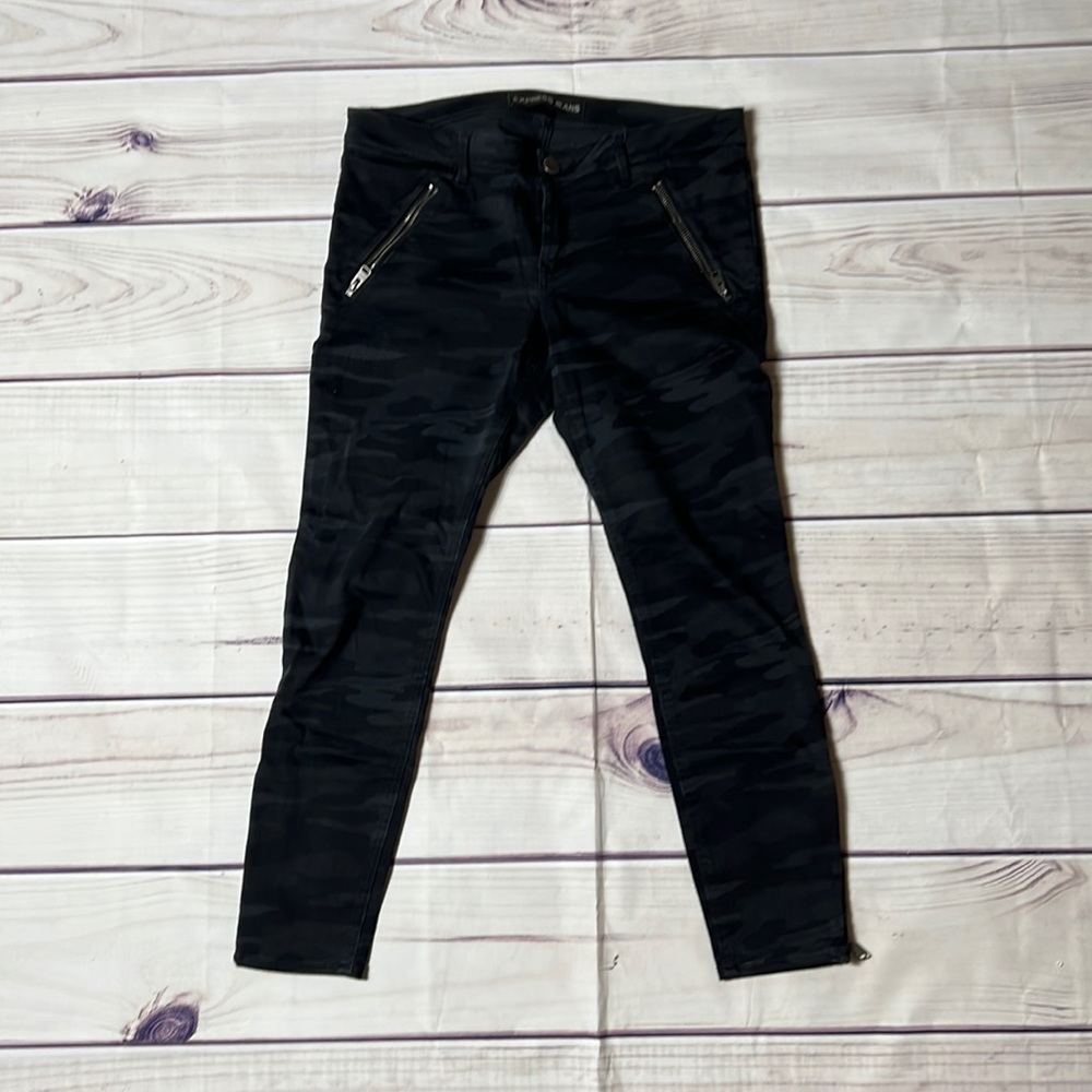 Express|Camo Black/Grey|Size 10